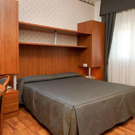 Casa Ferretti 3*