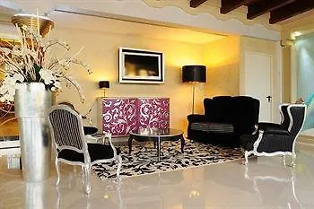 Casa Ferretti