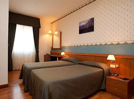 Casa Ferretti Di Ferretti Village מלון