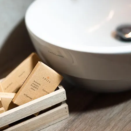 Great Location Near The Colosseum In Central Rome 3*