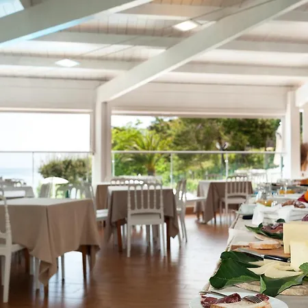 Casa Ferretti Di Ferretti Village 3*