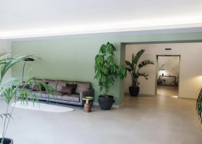 Great Location Near The Colosseum In Rome