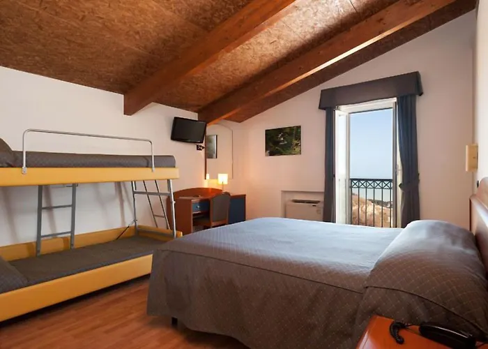 Casa Ferretti Di Ferretti Village Hotel 3*