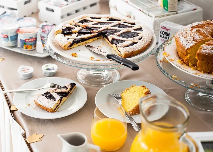 Great Location Near The Colosseum In Rome 호텔